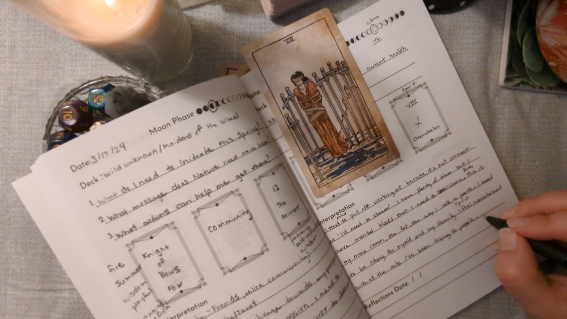 tarot journaling